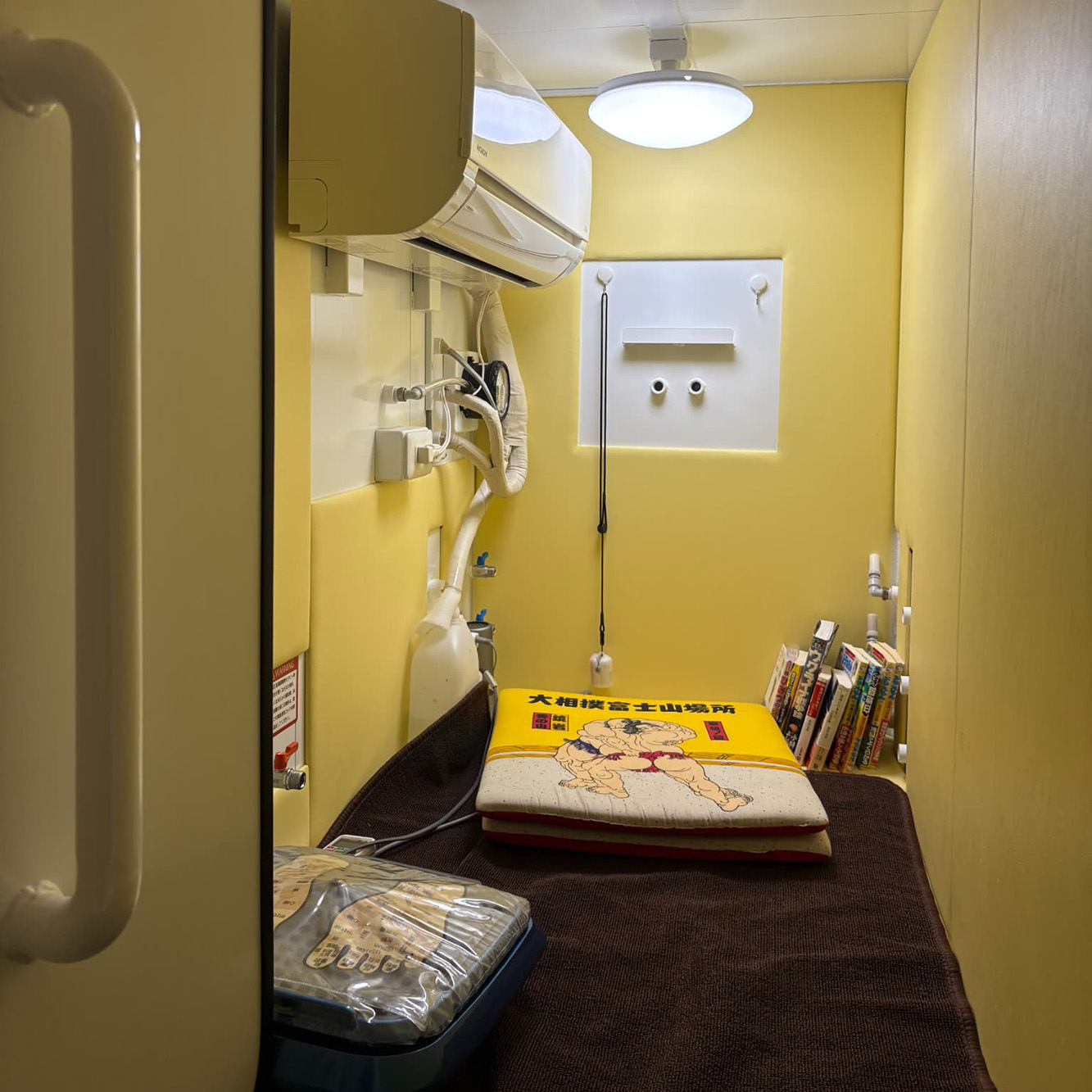 酸素カプセルの様子