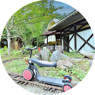 庭園内を走るミニ鉄道