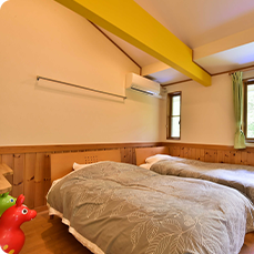 隣り合う2つの部屋を行き来できるコネクティングルーム